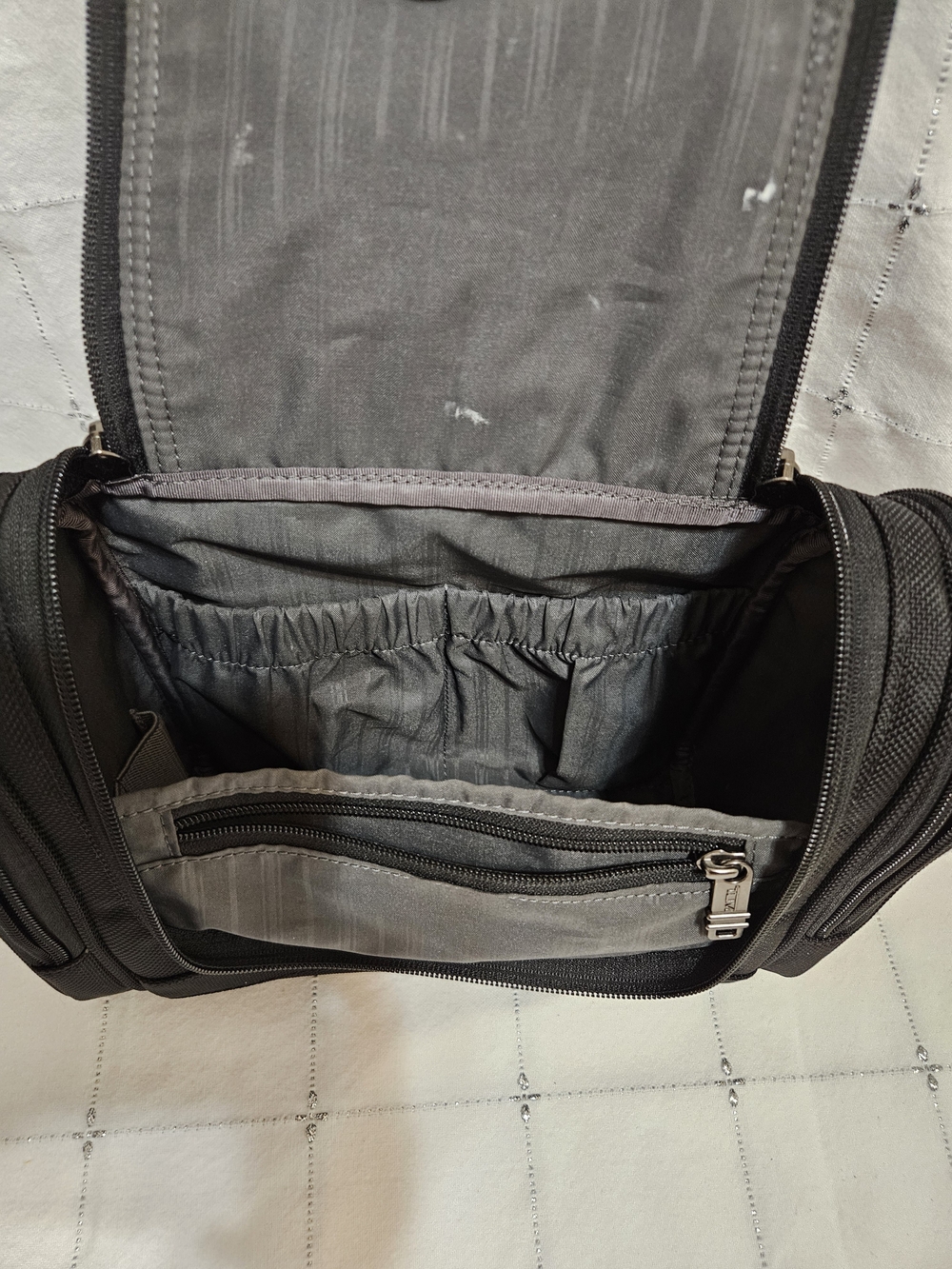 Tumi Black Hanging Toiletry Kit - Picture 4 of 4